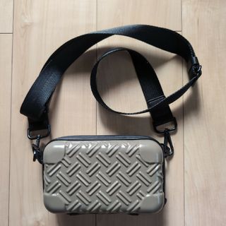 ザラ(ZARA)のMINI ハードミノディエールクロスバッグZara ザラ(ショルダーバッグ)