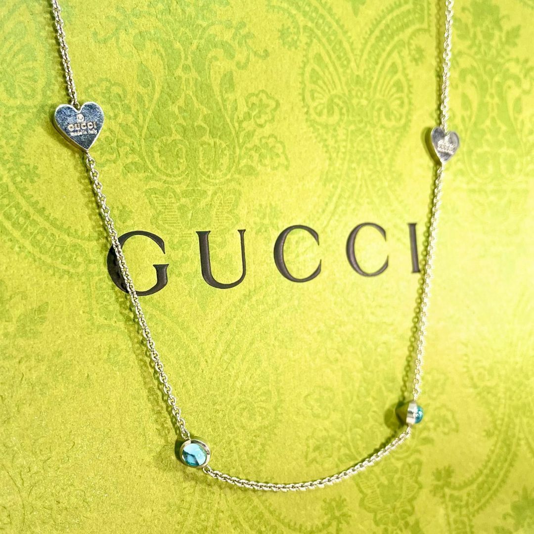 Gucci(グッチ)のグッチ ハートロゴ シルバーロングネックレス ブルートパーズ ストーン★414 レディースのアクセサリー(ネックレス)の商品写真