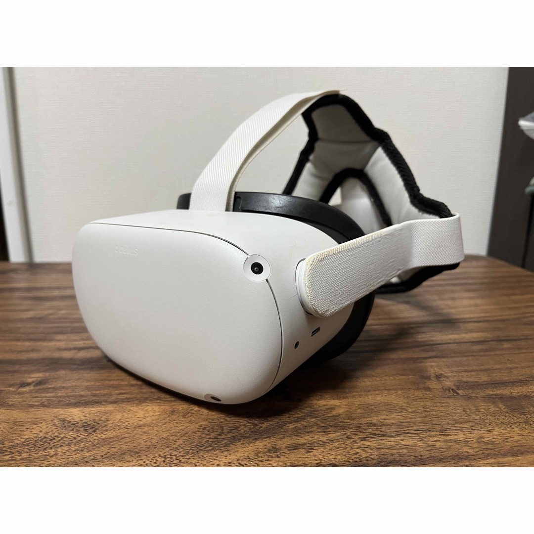 Oculus オールインワンVRヘッドセット OCULUS QUEST 2 12 スマホ/家電/カメラのスマホアクセサリー(その他)の商品写真