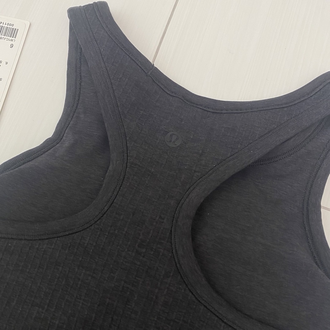 lululemon(ルルレモン)のLululemon タンクトップ レディースのトップス(タンクトップ)の商品写真