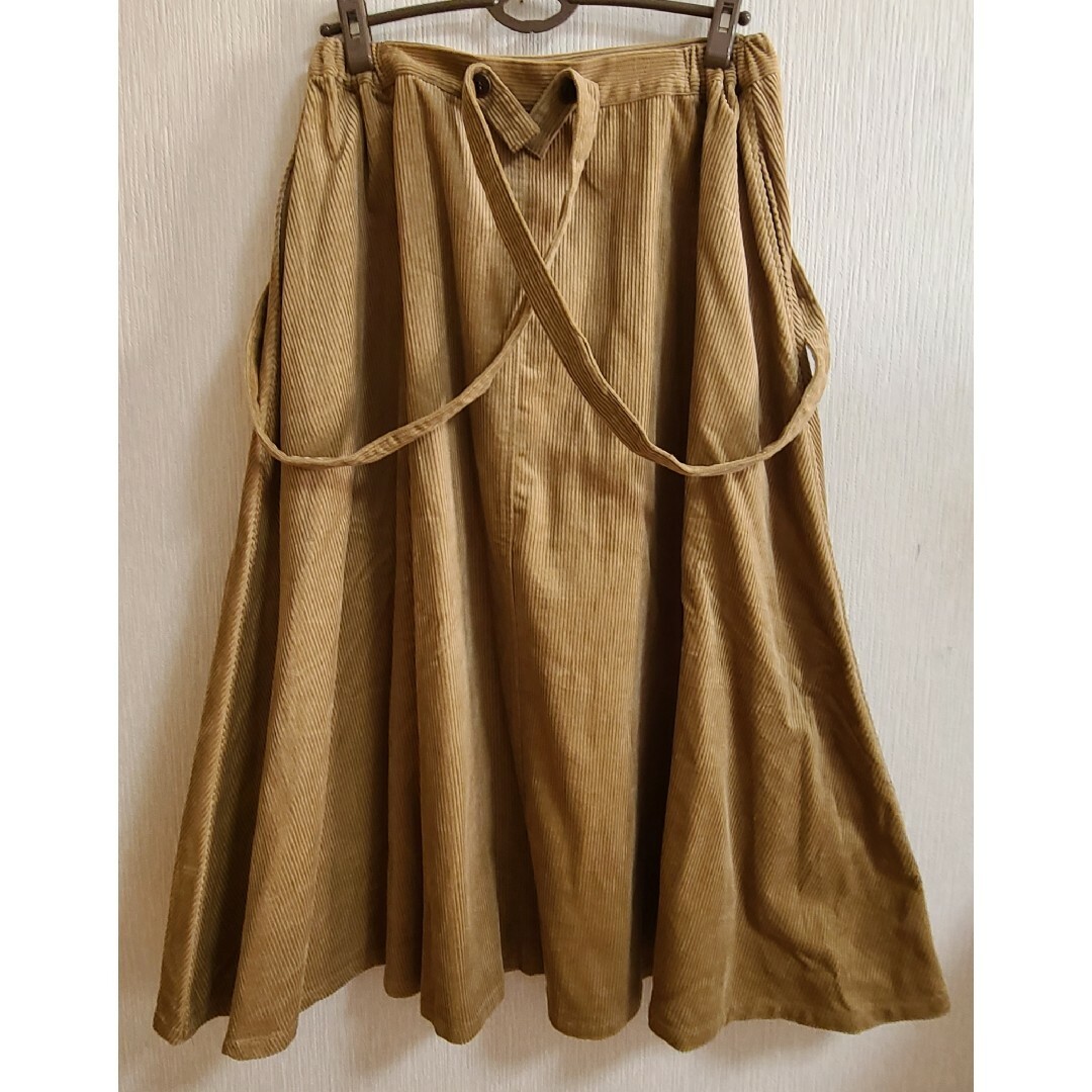 ichi(イチ)の《ichi・イチ》コーデュロイ サスペンダー付きロングスカート・新品・今期品 レディースのスカート(ロングスカート)の商品写真