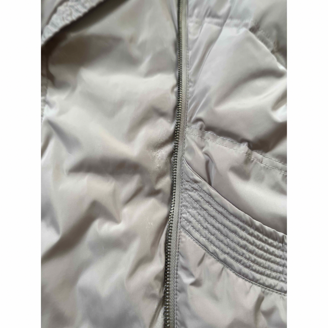 ロングダウンコート  ノブランド ベージュ フード フォックスファー レディースのジャケット/アウター(ダウンコート)の商品写真