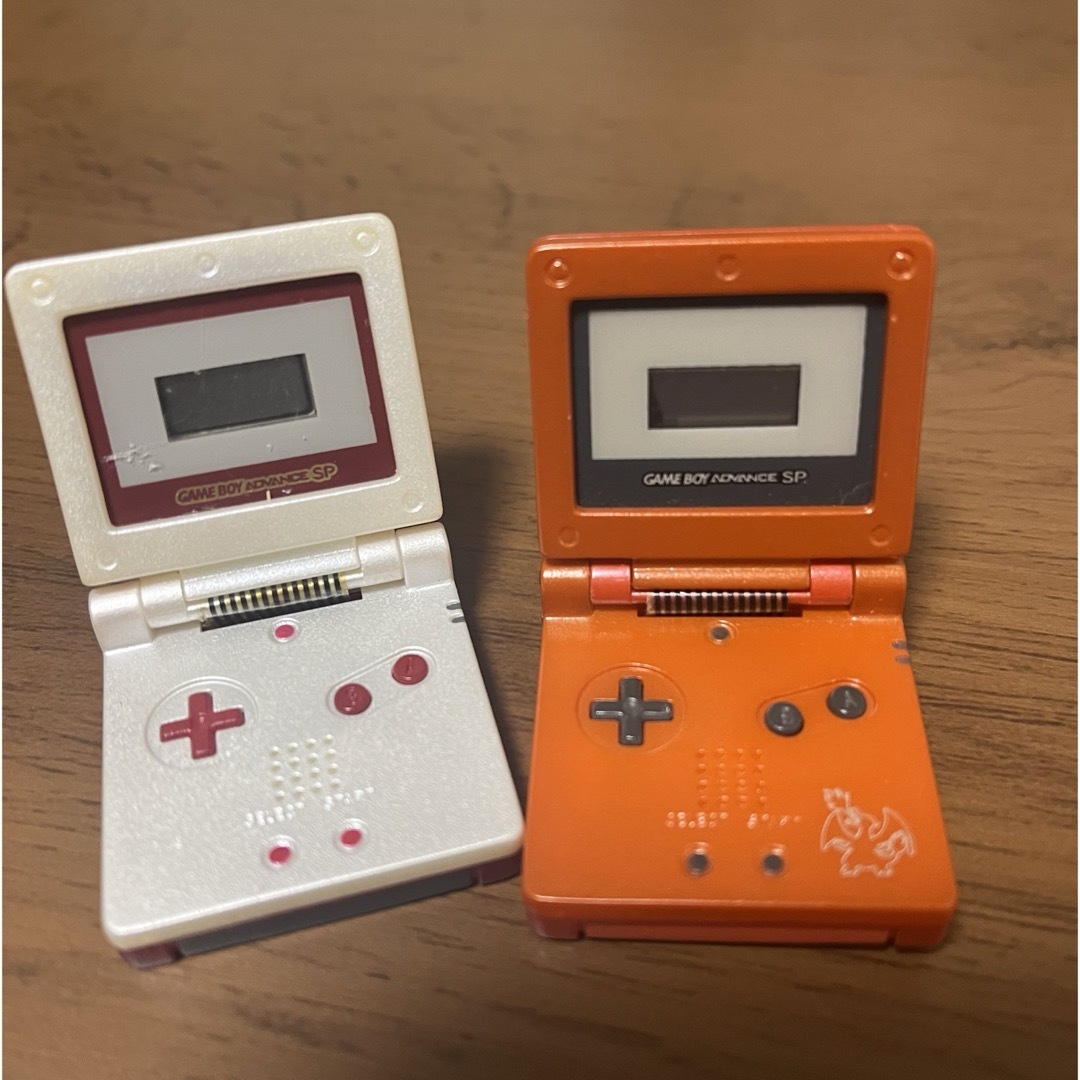 ゲームボーイアドバンス(ゲームボーイアドバンス)のゲームボーイアドバンス DS カセット 消しゴム ミニチュア エンタメ/ホビーの本(アート/エンタメ)の商品写真