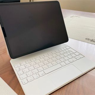 アイパッド(iPad)の11インチiPad Pro(第4世代)&マジックキーボード&他社ペンシル(タブレット)