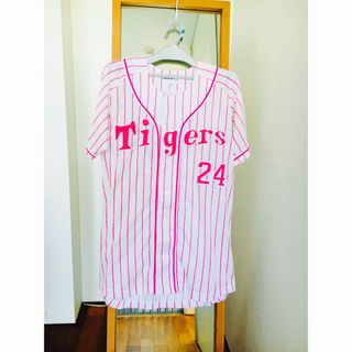 ハンシンタイガース(阪神タイガース)の阪神タイガース　桧山　桧山進次郎　ピンク　ユニフォーム　M レプリカユニフォーム(スポーツ選手)