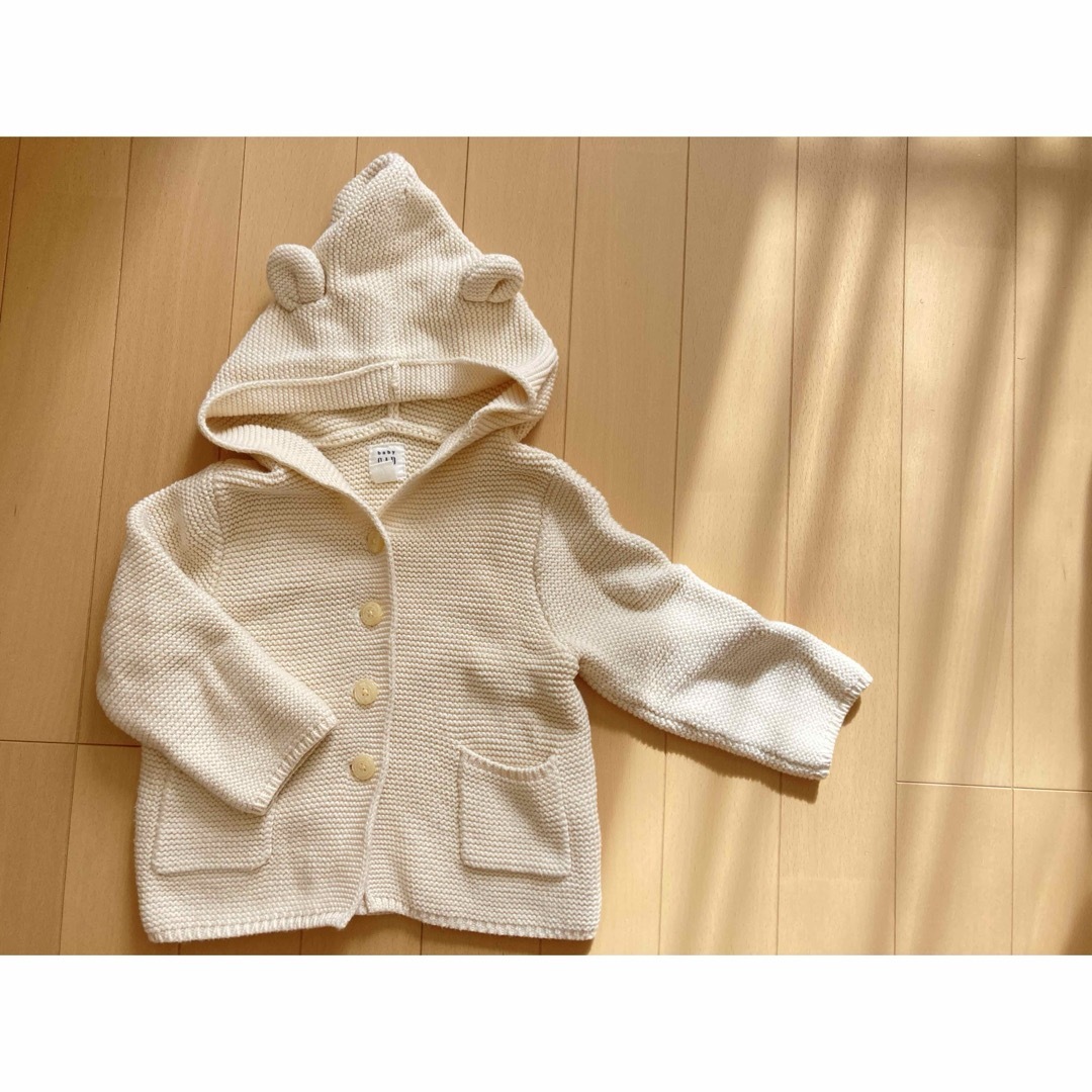 GAP(ギャップ)のGAP ベビー　カーディガン キッズ/ベビー/マタニティのベビー服(~85cm)(カーディガン/ボレロ)の商品写真