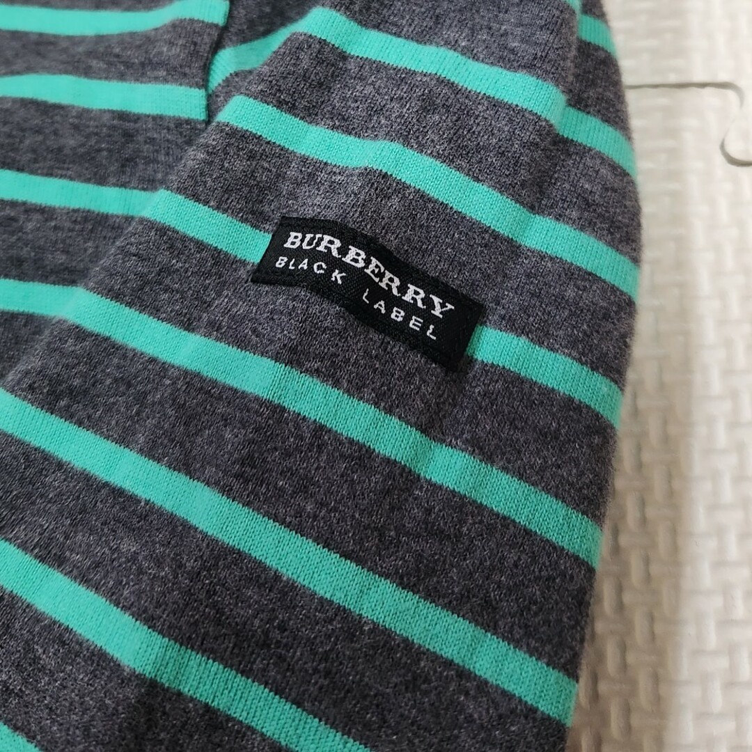 BURBERRY BLACK LABEL(バーバリーブラックレーベル)のバーバリー 刺繍ワンポイントロゴ 長袖Vネック メンズのトップス(Tシャツ/カットソー(七分/長袖))の商品写真