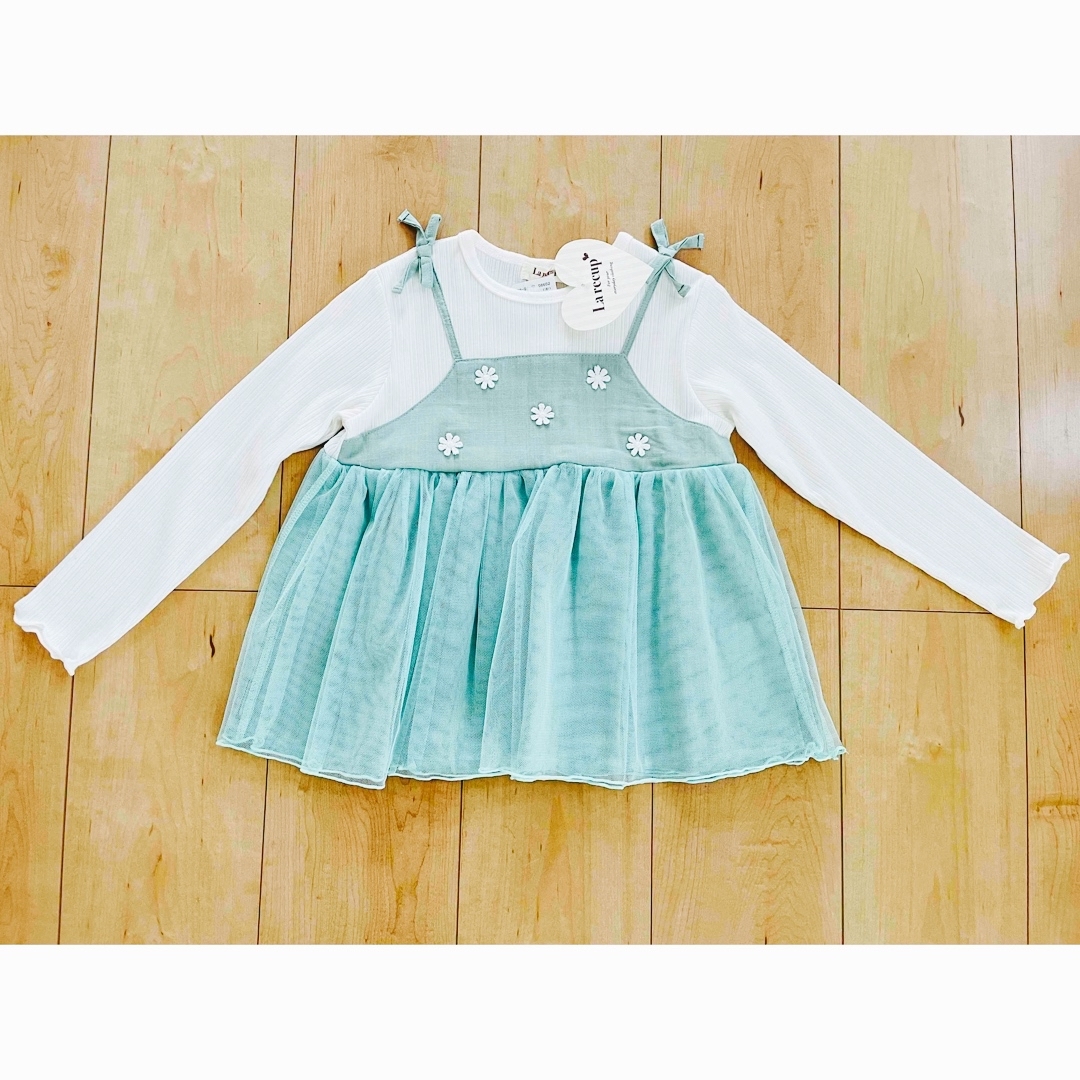 新品未使用✨　110サイズ　トップス キッズ/ベビー/マタニティのキッズ服女の子用(90cm~)(Tシャツ/カットソー)の商品写真