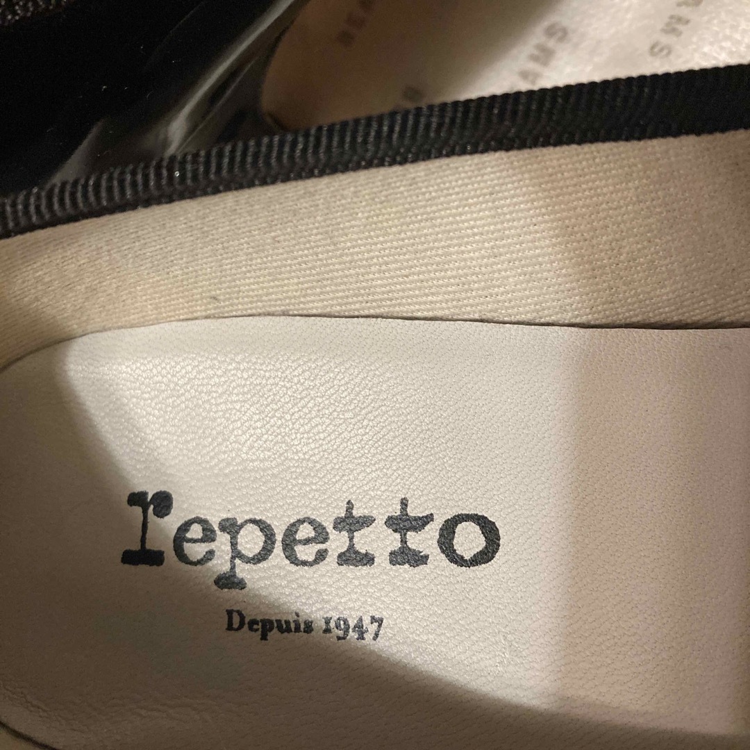 repetto(レペット)のrepetto♡黒エナメルリボンパンプス24.5美品 レディースの靴/シューズ(ハイヒール/パンプス)の商品写真