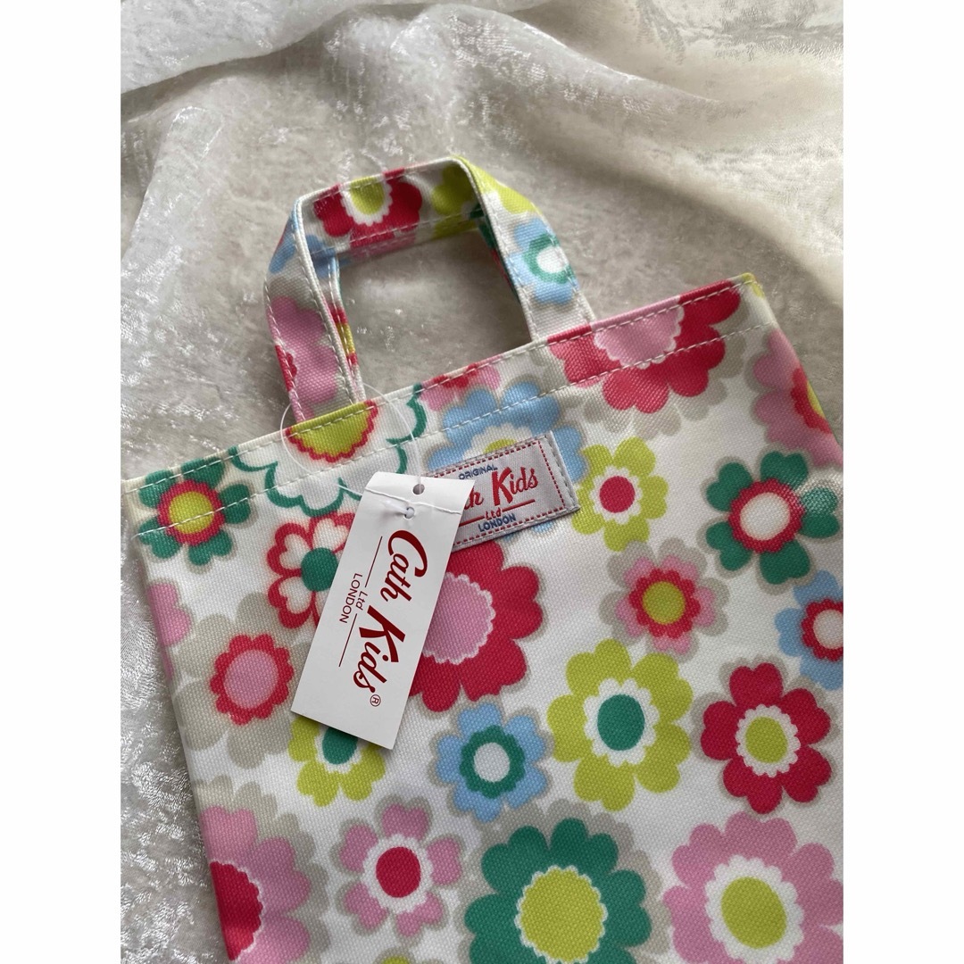 Cath Kidston(キャスキッドソン)の新品未使用　キャスキッズ　ミニバッグ レディースのバッグ(ハンドバッグ)の商品写真