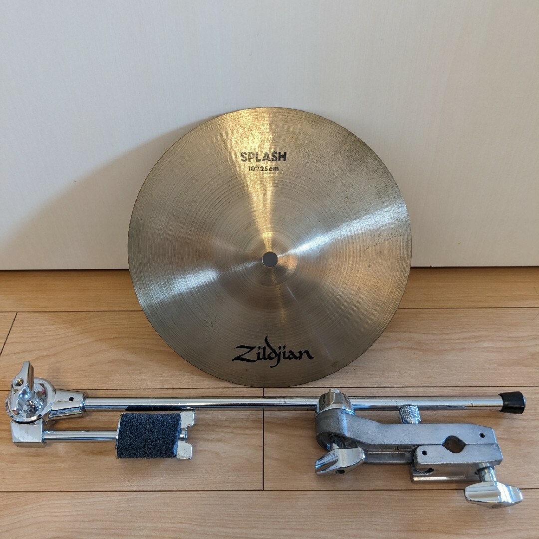 Zildjian(ジルジャン)のジルジャン　Ａジルジャン　10インチ　スプラッシュ 楽器のドラム(シンバル)の商品写真