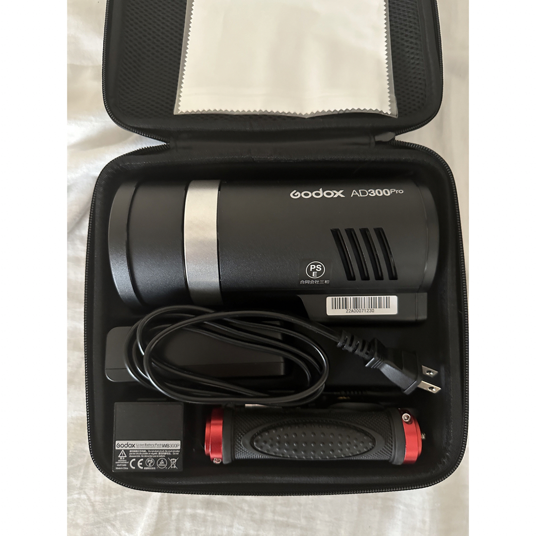 Godox AD300pro  X2T-O TTL (SONY用) セット スマホ/家電/カメラのカメラ(ストロボ/照明)の商品写真