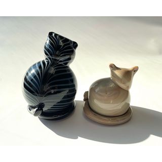 イッタラ(iittala)のご予約品 Inkeri Toikka ネコ 黒ボーダー&ベージュ マーブル(置物)