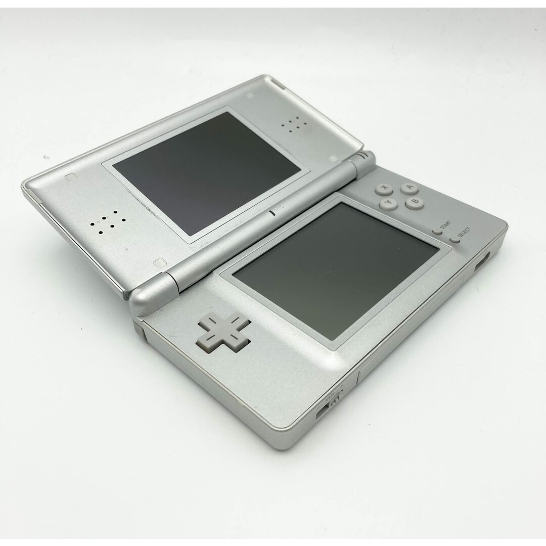 ニンテンドーDS Lite グロス シルバーの通販 by 123shop｜ラクマ