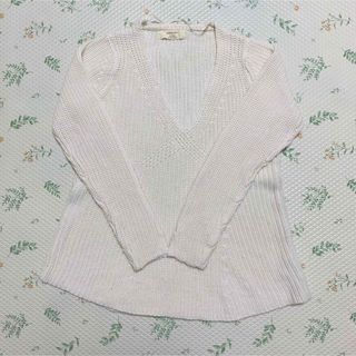 ザラ(ZARA)のZARA Vネックニット　厚手　Lサイズ(ニット/セーター)