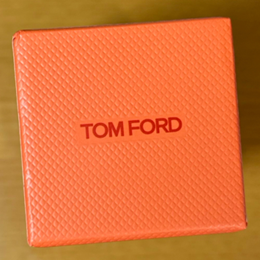 TOM FORD(トムフォード)のトムフォード TomFord ビターピーチ 50ml オードパルファムスプレィ コスメ/美容の香水(ユニセックス)の商品写真