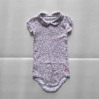 プチバトー(PETIT BATEAU)のPETIT BATEAU 花柄丸襟ロンパース(ロンパース)