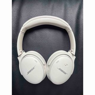 ボーズ(BOSE)のBOSE Bluetoot対応ヘッドホン QUIETCOMFORT 45 WHI(ヘッドフォン/イヤフォン)