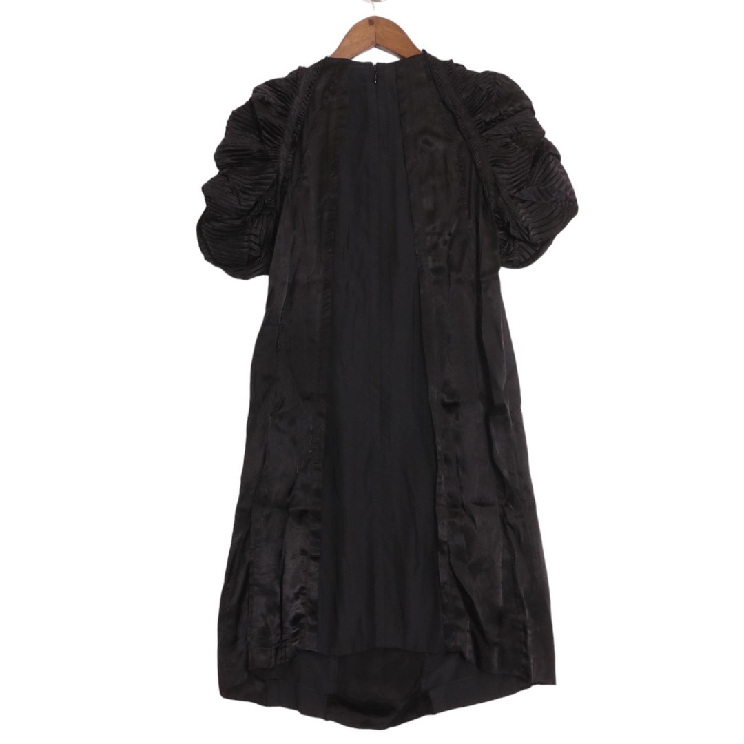PRADA(プラダ)のプラダ フロントビジュー シルクワンピース ドレス ショルダープリーツ 黒 38 レディースのワンピース(ロングワンピース/マキシワンピース)の商品写真
