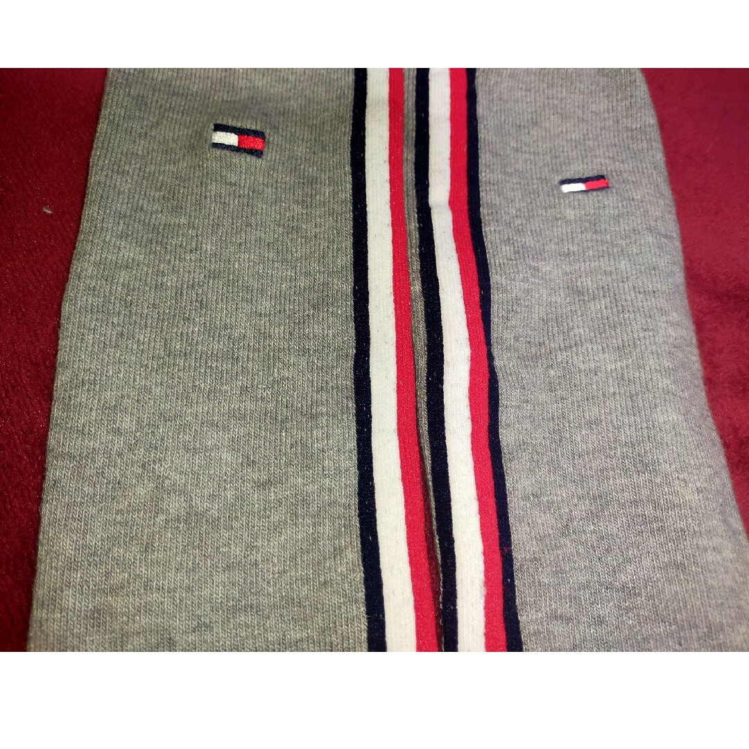 TOMMY HILFIGER(トミーヒルフィガー)のトミーフィルガー　ゴルフニーハイソックス レディースのレッグウェア(ソックス)の商品写真