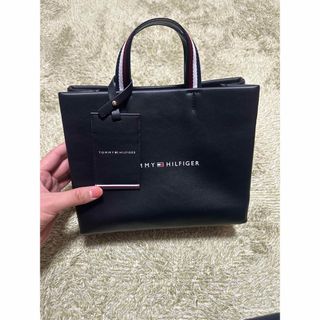 トミーヒルフィガー(TOMMY HILFIGER)のTommy Hilfigerミディアムショッパートートバッグ(トートバッグ)