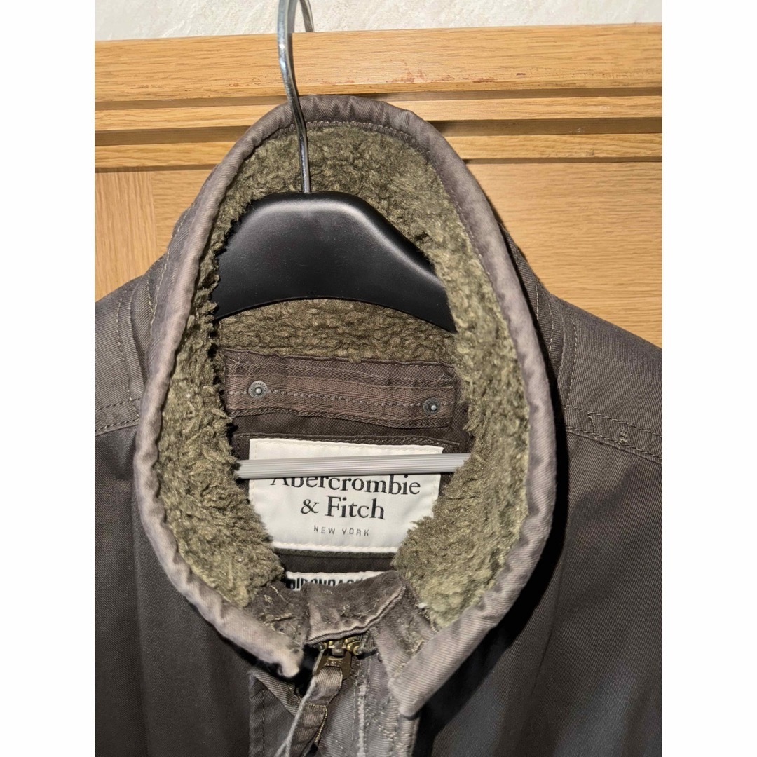 Abercrombie&Fitch(アバクロンビーアンドフィッチ)のアバクロ ジャケット コート　裏ボア メンズ　M メンズのジャケット/アウター(ブルゾン)の商品写真