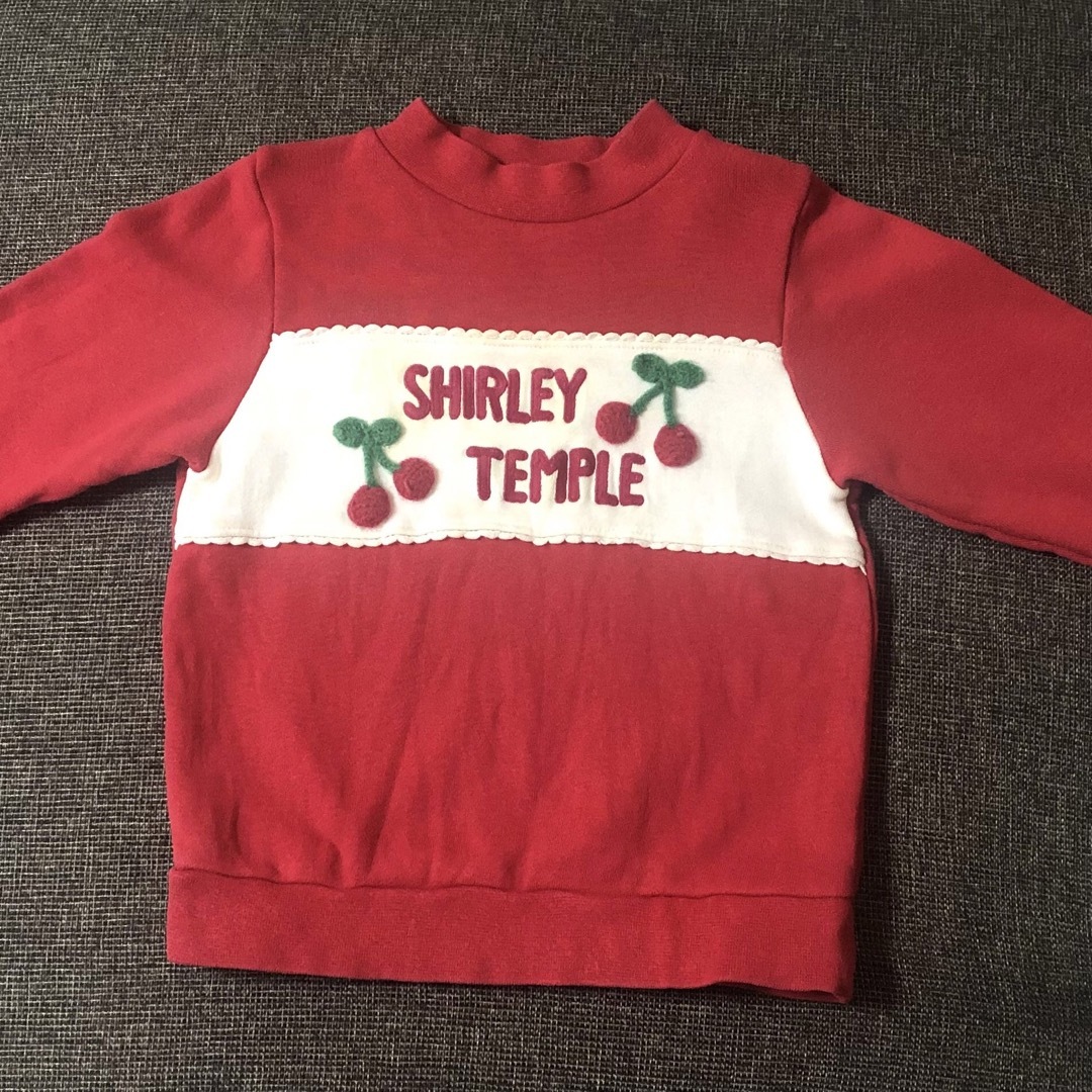 Shirley Temple(シャーリーテンプル)のシャーリーテンプル トレーナー さくらんぼ キッズ/ベビー/マタニティのキッズ服女の子用(90cm~)(Tシャツ/カットソー)の商品写真