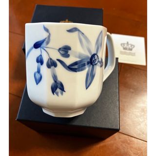 ロイヤルコペンハーゲン(ROYAL COPENHAGEN)のROYAL COPENHAGEN マグカップ　ブロムスト(グラス/カップ)