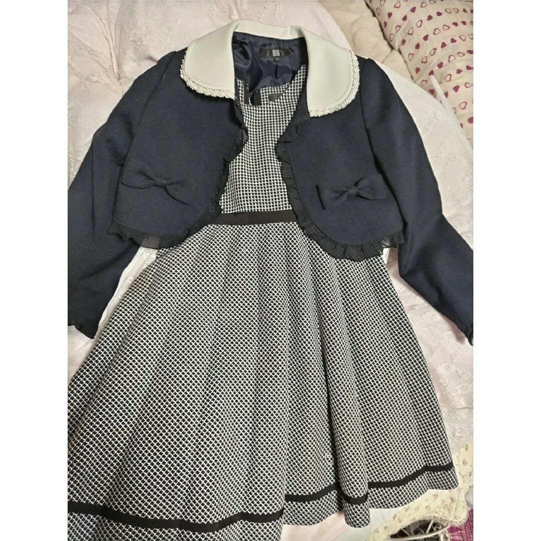 卒園式　入学式　セットアップ　女児　フォーマルスーツ　130 キッズ/ベビー/マタニティのキッズ服女の子用(90cm~)(ドレス/フォーマル)の商品写真