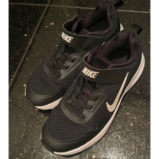 ナイキ(NIKE)のNIKE スニーカー　22cm(スニーカー)