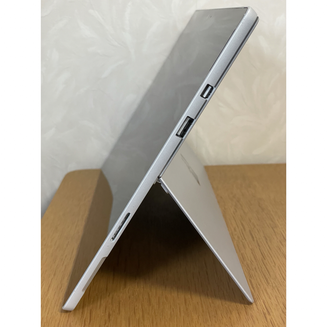 美品Surface Pro5 1796 Core i5 4GB SSD128GB
