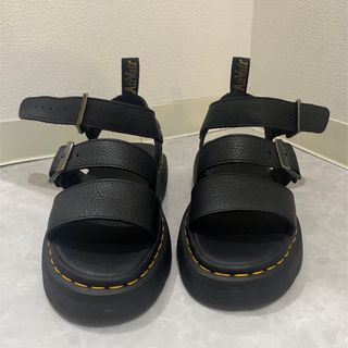 ドクターマーチン(Dr.Martens)のDr.Martens ドクターマーチン　グリフォン クワッド　レディースサンダル(サンダル)