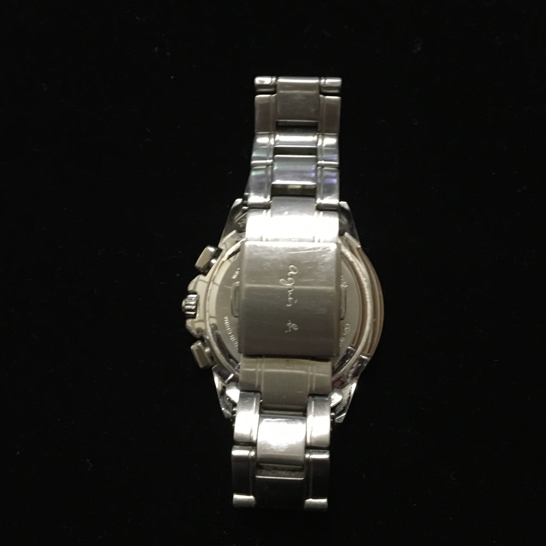 agnes b.(アニエスベー)のアニエス　ベー　クロノグラフ　クォーツ　ネイビー文字盤 メンズの時計(腕時計(アナログ))の商品写真