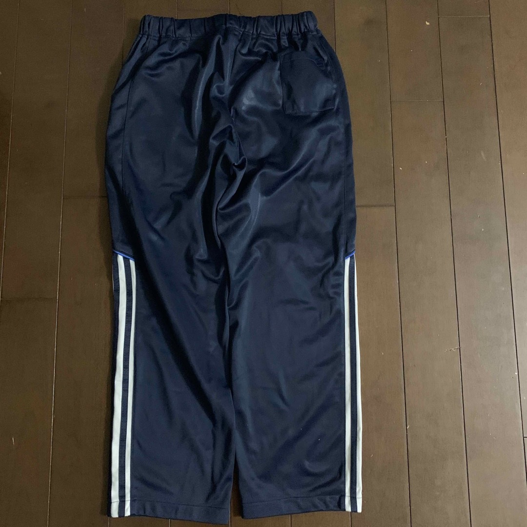 adidas(アディダス)のアディダス　ジャージ　下　140 キッズ/ベビー/マタニティのキッズ服男の子用(90cm~)(パンツ/スパッツ)の商品写真