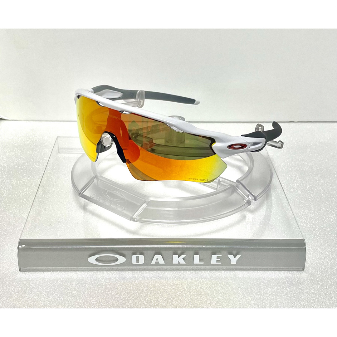 Oakley - 【最終値下げ】OAKLEY サングラス 純正 フレーム ホワイト EV