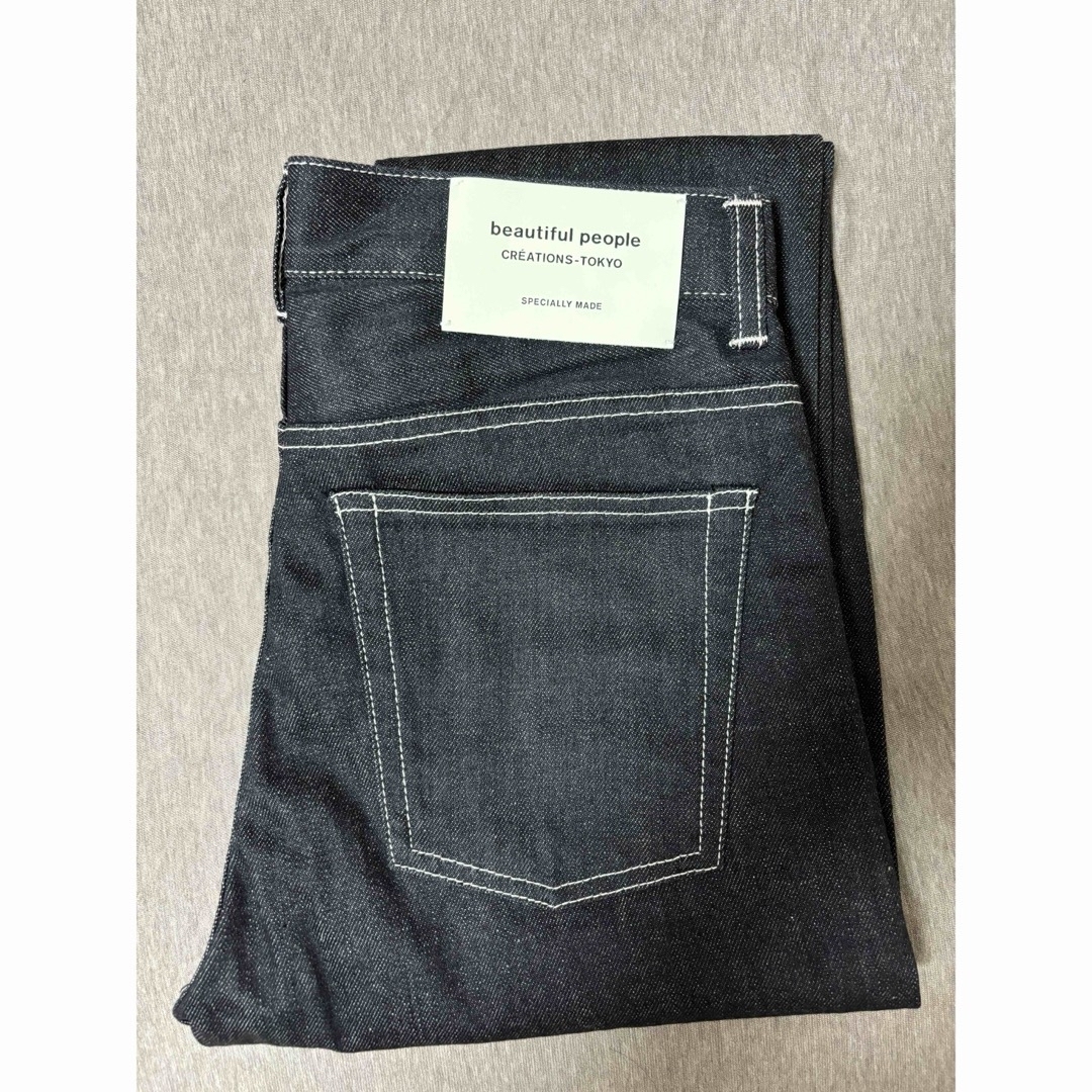 beautiful people(ビューティフルピープル)の【新品　試着のみ】selvedge denim narrow fit レディースのパンツ(デニム/ジーンズ)の商品写真