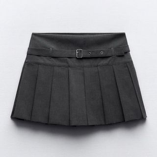 ザラ(ZARA)のボックスプリーツ入りスカンツ＊ZARA(ミニスカート)