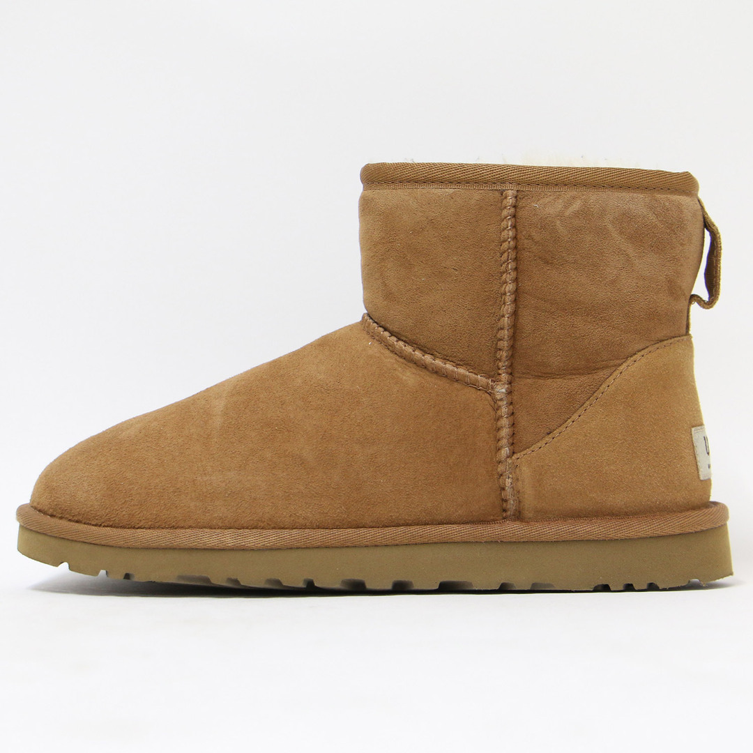 UGG(アグ)のUGG アグ ブーツ ムートン ショート フラット キャメル ブラウン サイズ:23.0cm CLASSIC MINI クラシックミニ 靴 シューズ スエード ボア レザー 本革 定番 【レディース】【中古】 レディースの靴/シューズ(ブーツ)の商品写真