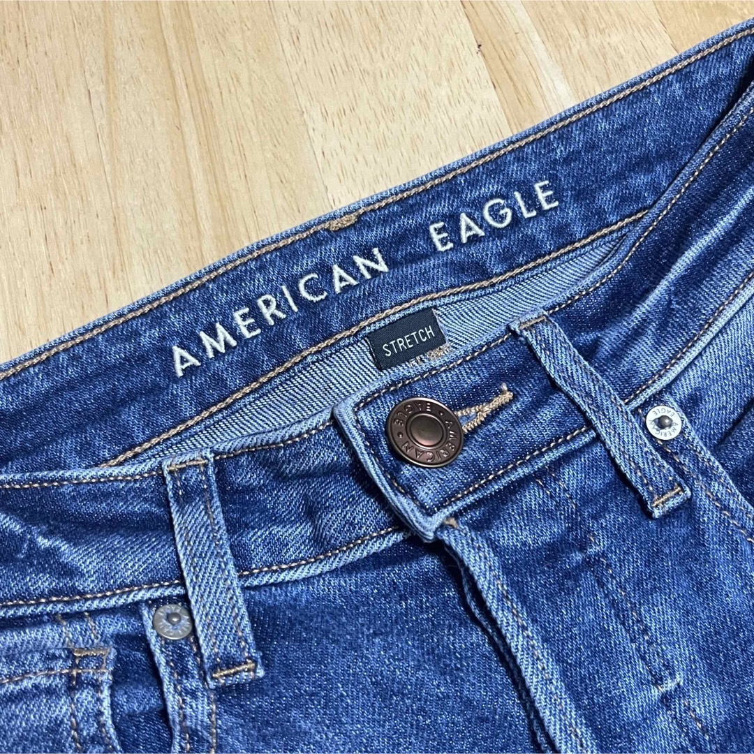 American Eagle(アメリカンイーグル)のAMERICAN EAGLE アメリカンイーグル ジーンズ ハイライズトムガール レディースのパンツ(デニム/ジーンズ)の商品写真