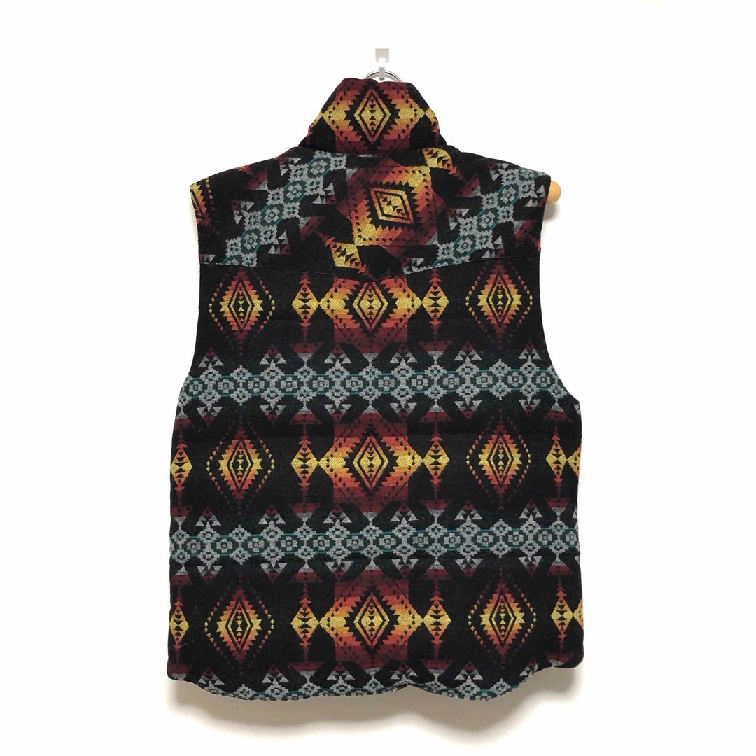 PENDLETON(ペンドルトン)のPENDLETONダウンベスト☆ ネイティブアメリカン柄ペンドルトン メンズのジャケット/アウター(ダウンベスト)の商品写真