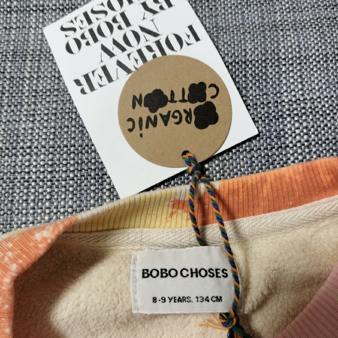 BOBO CHOSES(ボボショーズ)のBOBO CHOSES スウェット/トレーナー キッズ/ベビー/マタニティのキッズ服女の子用(90cm~)(Tシャツ/カットソー)の商品写真