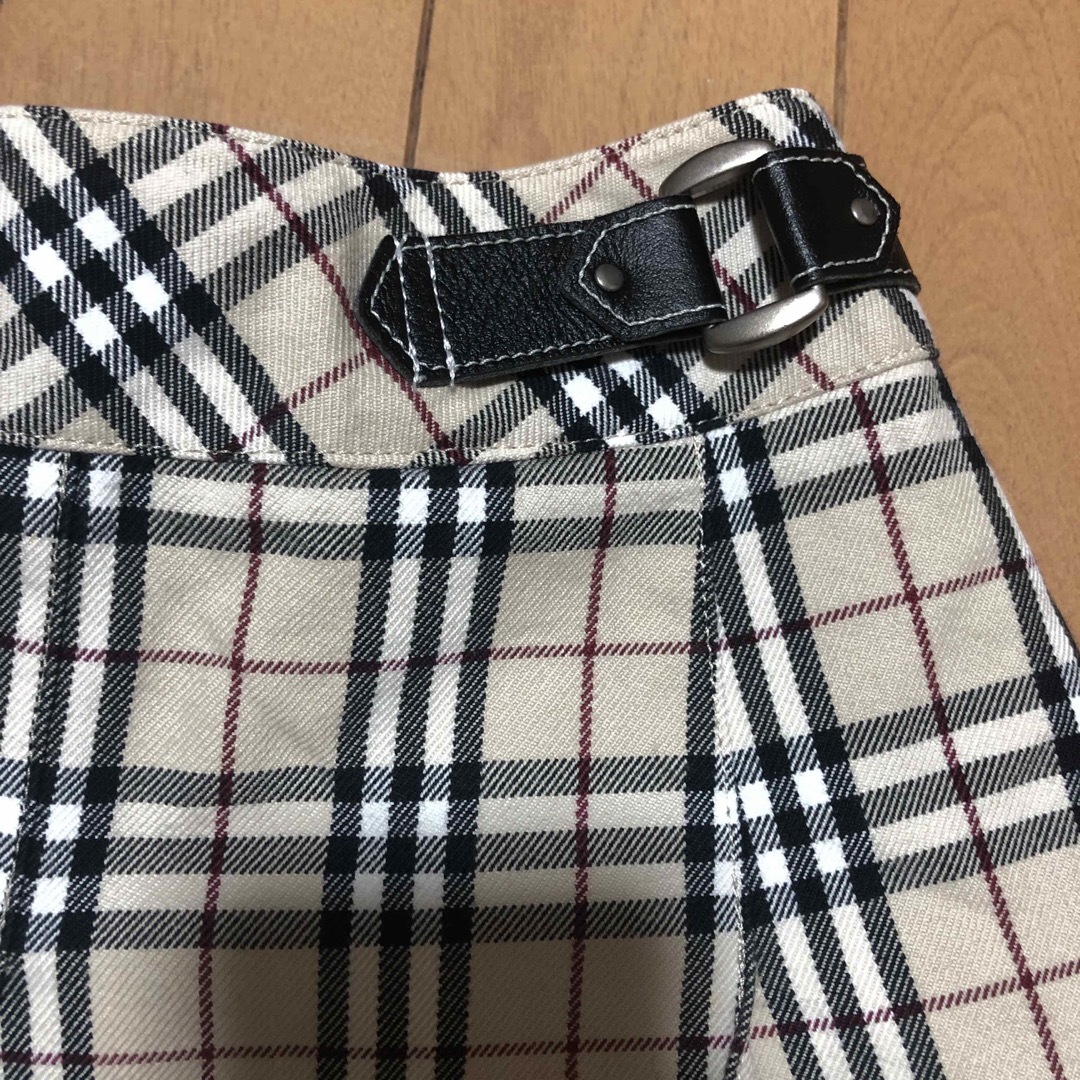 BURBERRY - バーバリー140定番スカート(ノバチェック プリーツ BURBERRY - バーバリー140定番スカート(ノバチェック プリーツ