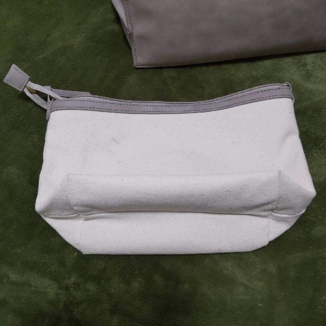 MELROSE claire(メルローズクレール)の肩掛けバック ベージュ レディースのバッグ(ショルダーバッグ)の商品写真
