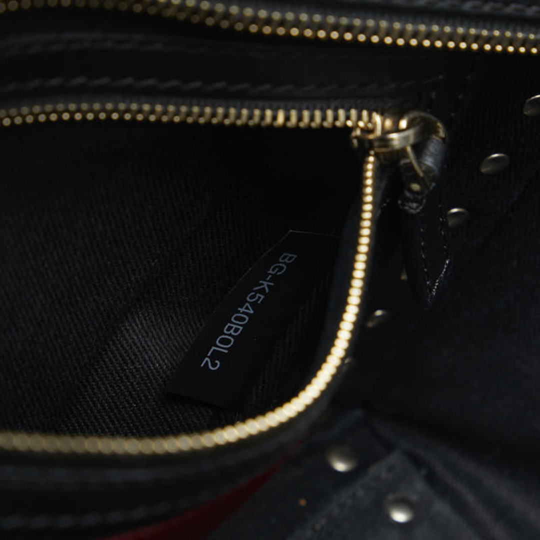 VALENTINO - ヴァレンティノ ガラヴァーニ ロックスタッズ VALENTINO - ヴァレンティノ ガラヴァーニ ロックスタッズ