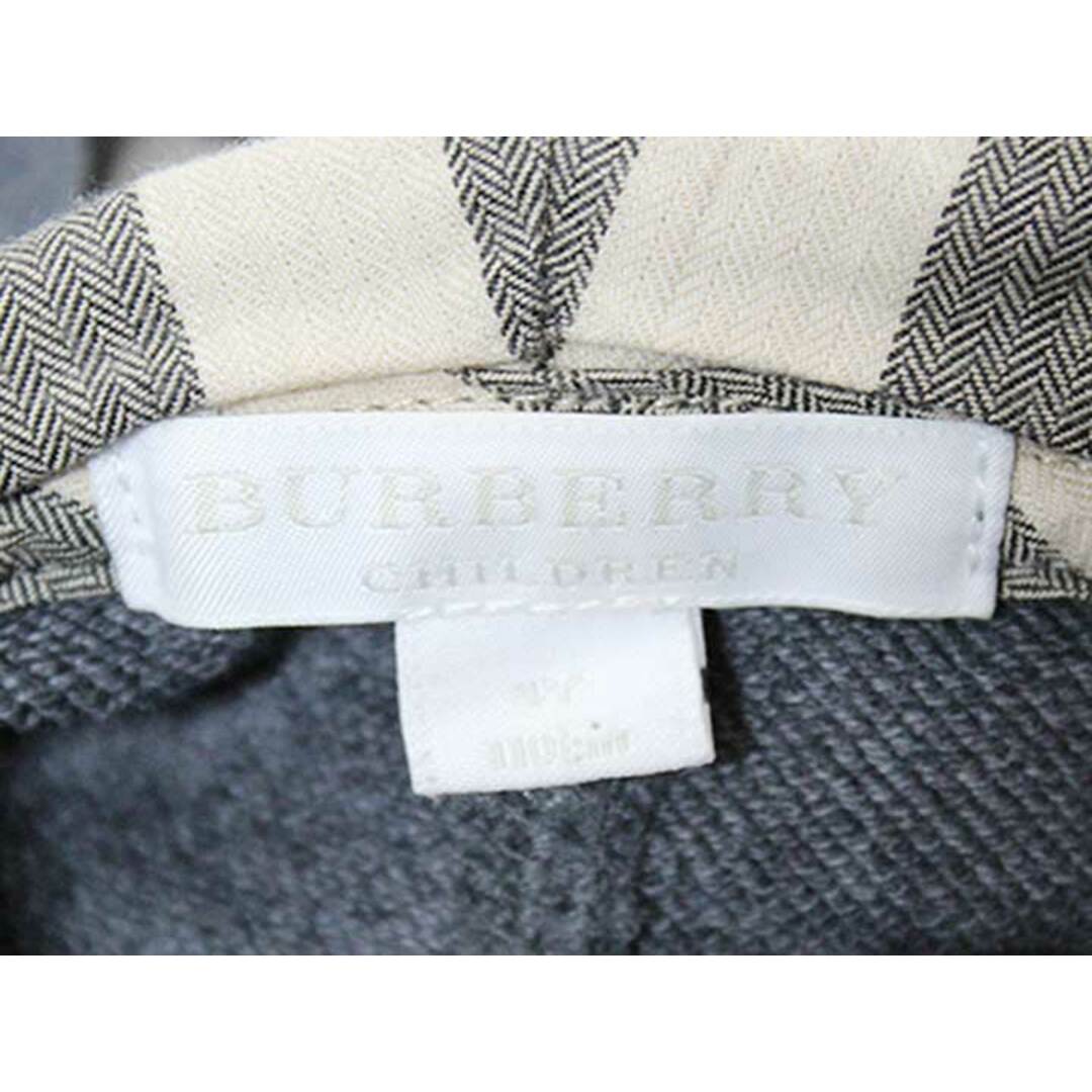 BURBERRY(バーバリー)の《バーバリー/BURBERRY》110cm パーカー グレー【中古】子供服 キッズ kids 男の子 春秋 131032 キッズ/ベビー/マタニティのベビー服(~85cm)(その他)の商品写真