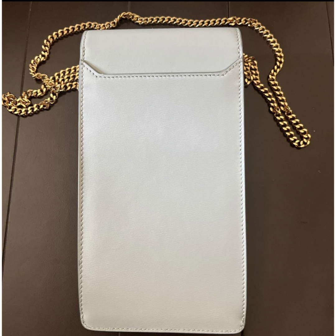 CELINE チェーン付き バーティカル モバイルポーチ トリオンフ CELINE チェーン付き バーティカル モバイルポーチ トリオンフ