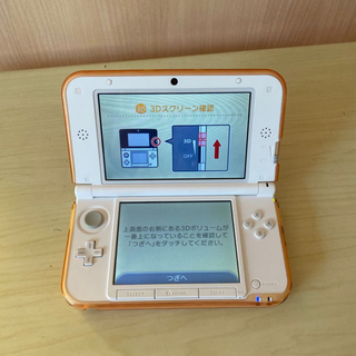 ニンテンドー3DS(ニンテンドー3DS)の任天堂 3DS LL(携帯用ゲーム機本体)