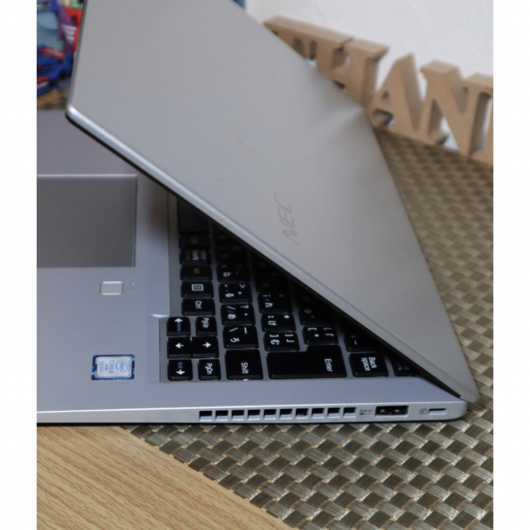 NEC - Win11小型&軽量!8世代Corei5/高速NVMeSSD256/メ8/無線の通販