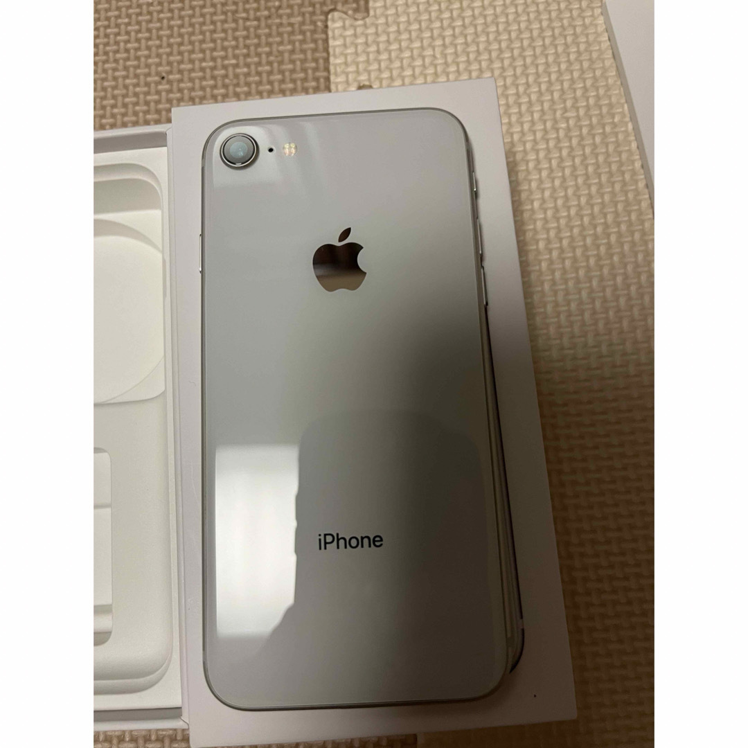 iphone 8 64gb simフリー