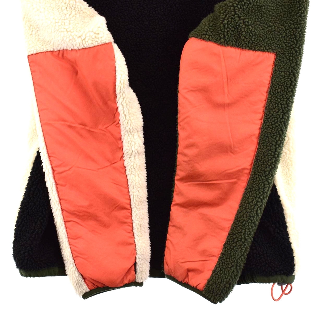 Timberland(ティンバーランド)の古着 ティンバーランド Timberland クレイジーパターン フリースジャケット レディースL /eaa379499 レディースのジャケット/アウター(その他)の商品写真